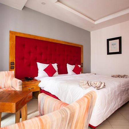 Hotel Oscar Rabat Extérieur photo