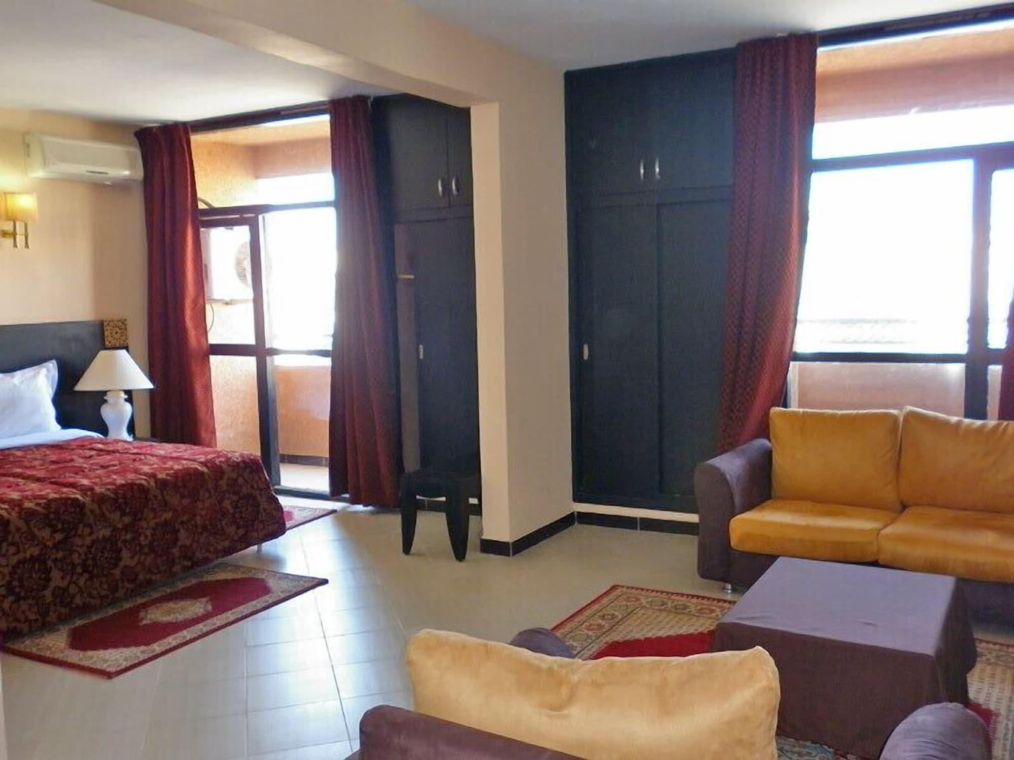 Hotel Oscar Rabat Extérieur photo