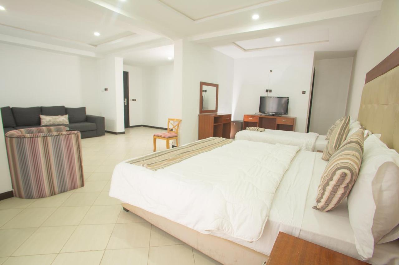 Hotel Oscar Rabat Extérieur photo