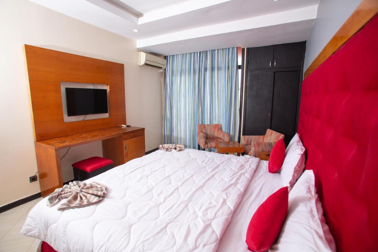 Hotel Oscar Rabat Extérieur photo