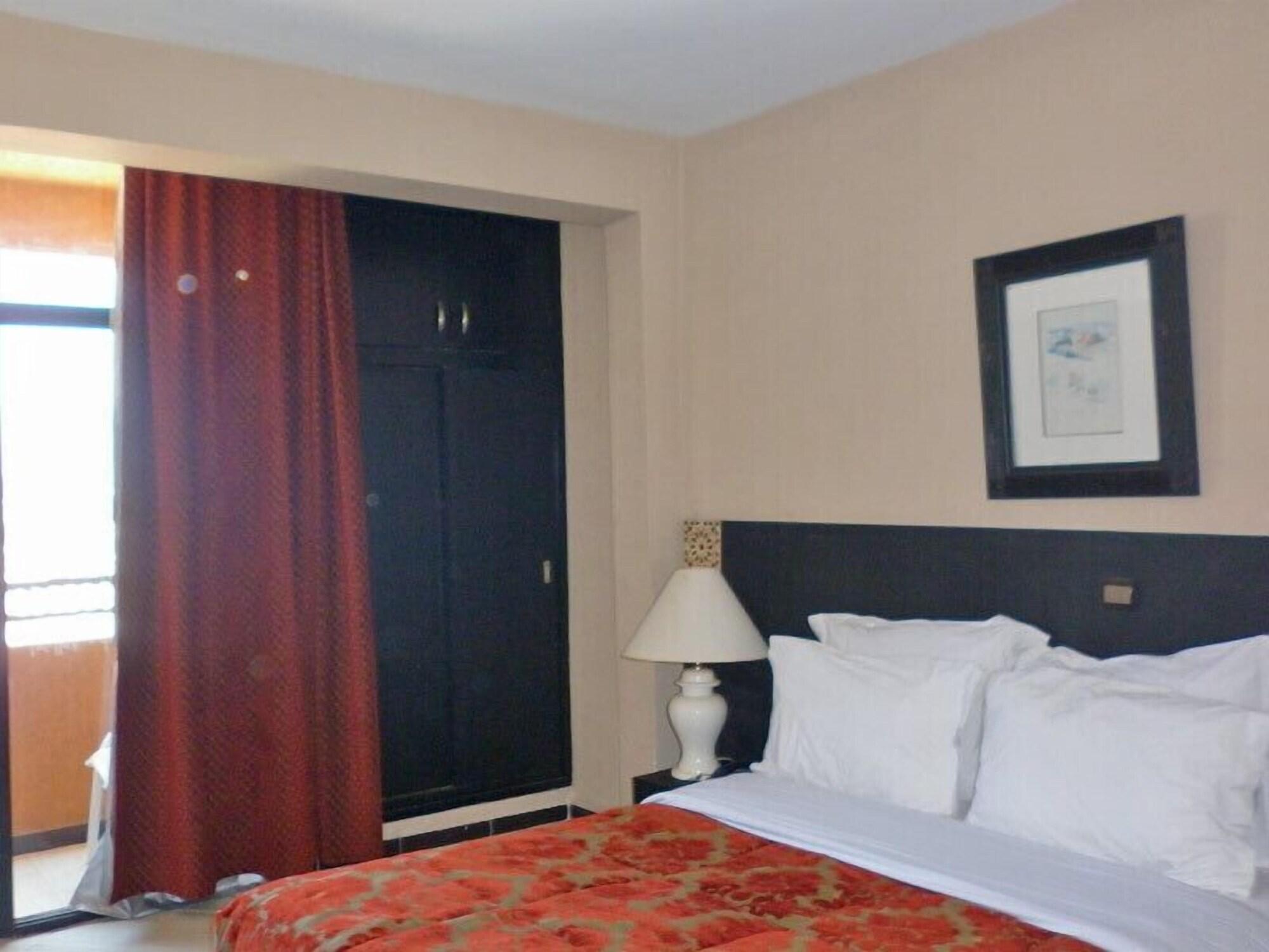 Hotel Oscar Rabat Extérieur photo