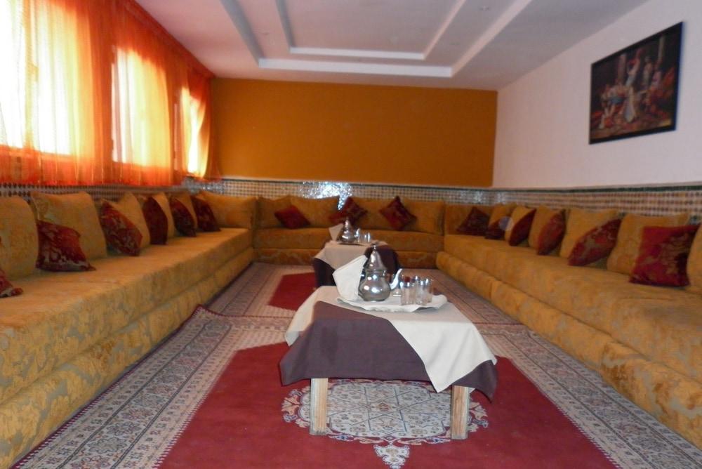 Hotel Oscar Rabat Extérieur photo